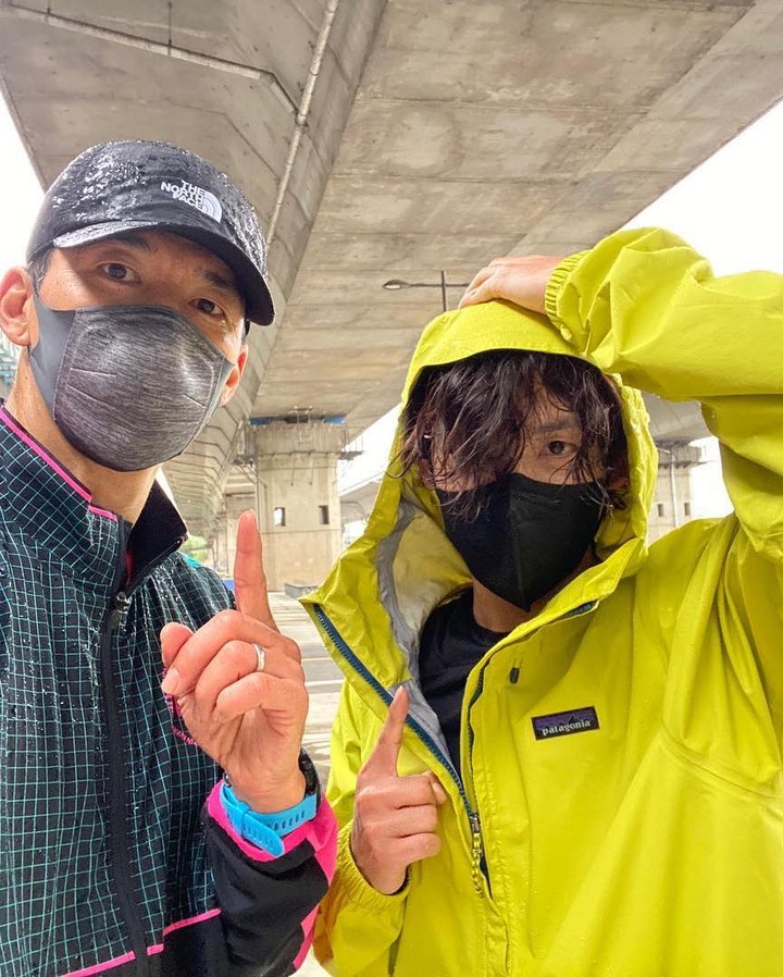 그들의 스포티 코디🏸 이미지"