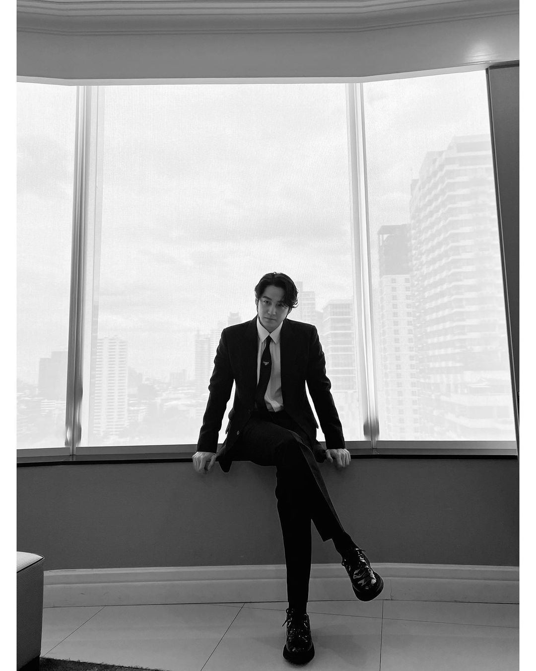 셀럽들의 워너비핏 블랙수트🤵🏻‍♂️ 이미지5