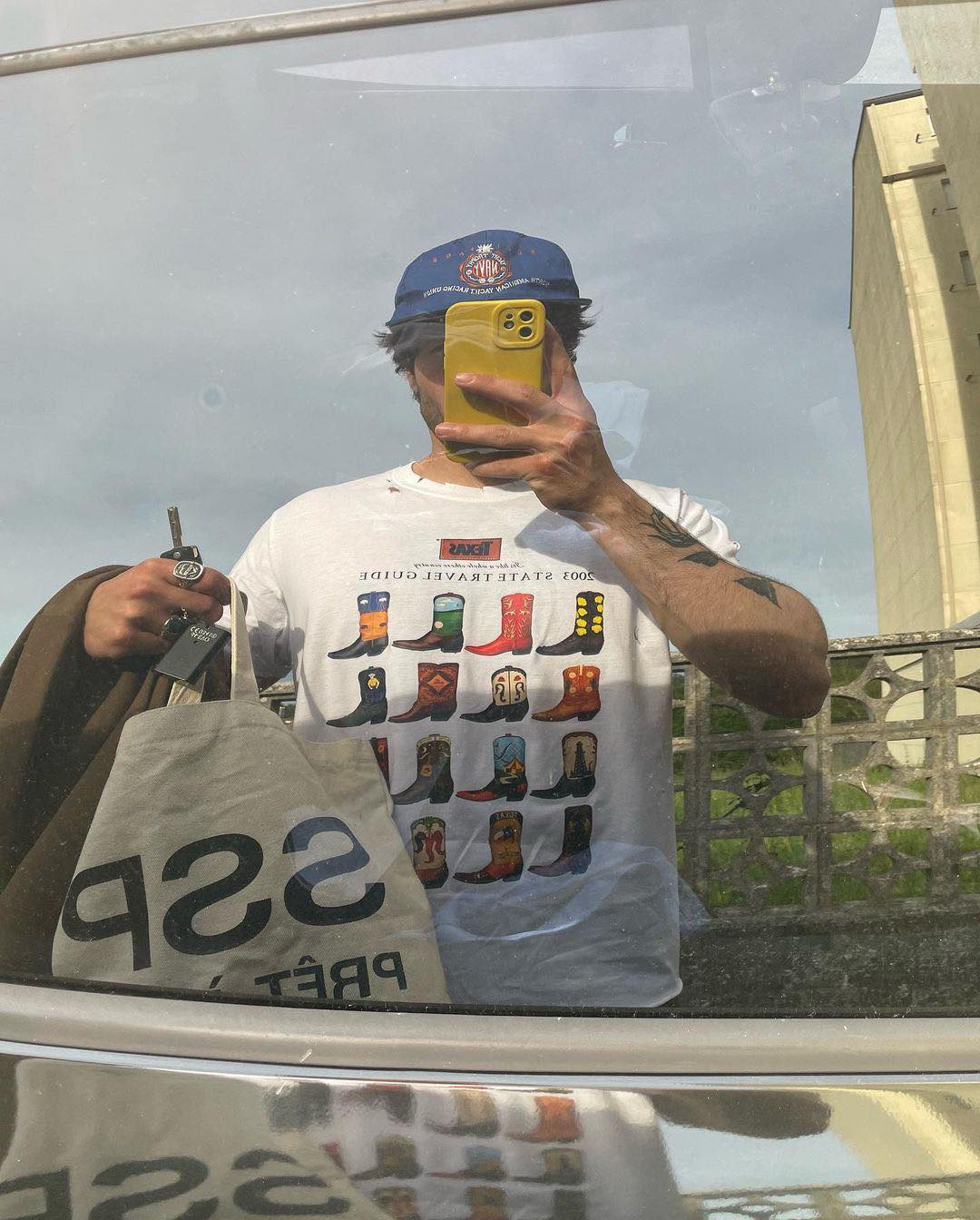 꽉찬 큐레이팅 그래픽 티셔츠🌐 이미지