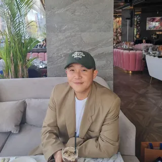 꾸러기같은 세호형 볼캡코디🧢 이미지