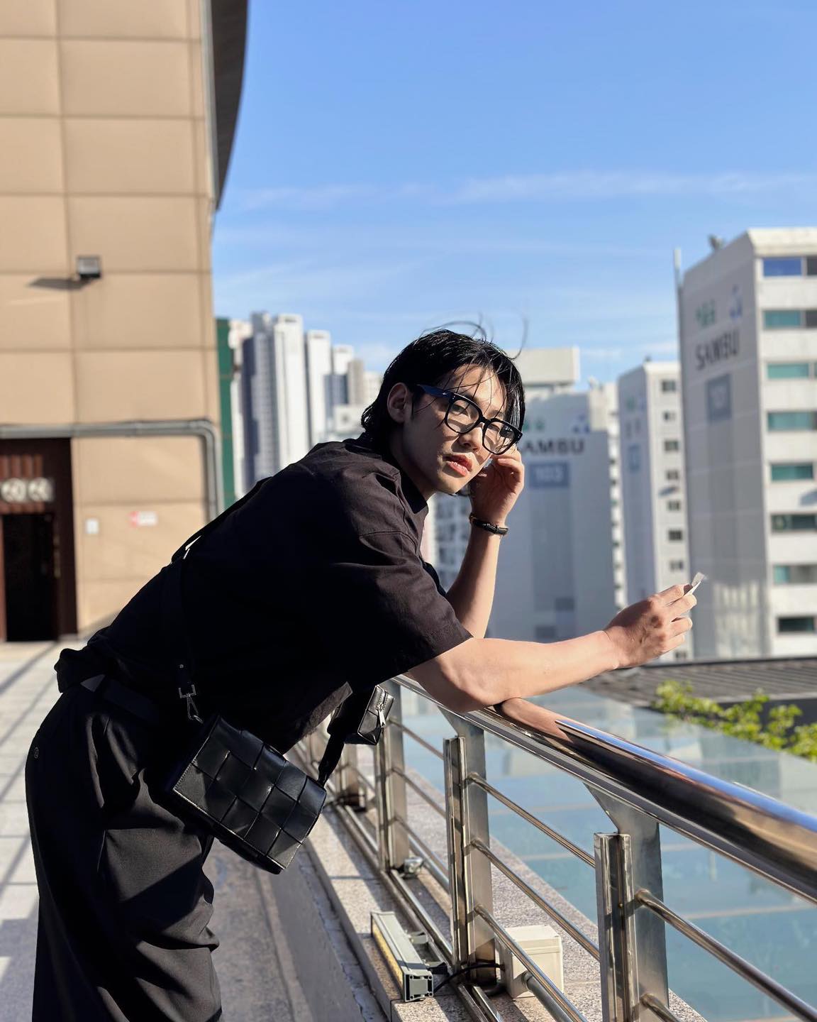 범죄도시 히로시의 반전 스타일🔪 이미지