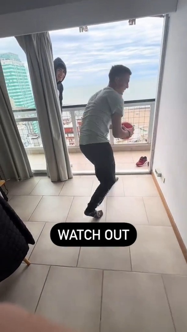 이거 보니까 진짜 축구 땡기네..⚽️🏟️ 이미지