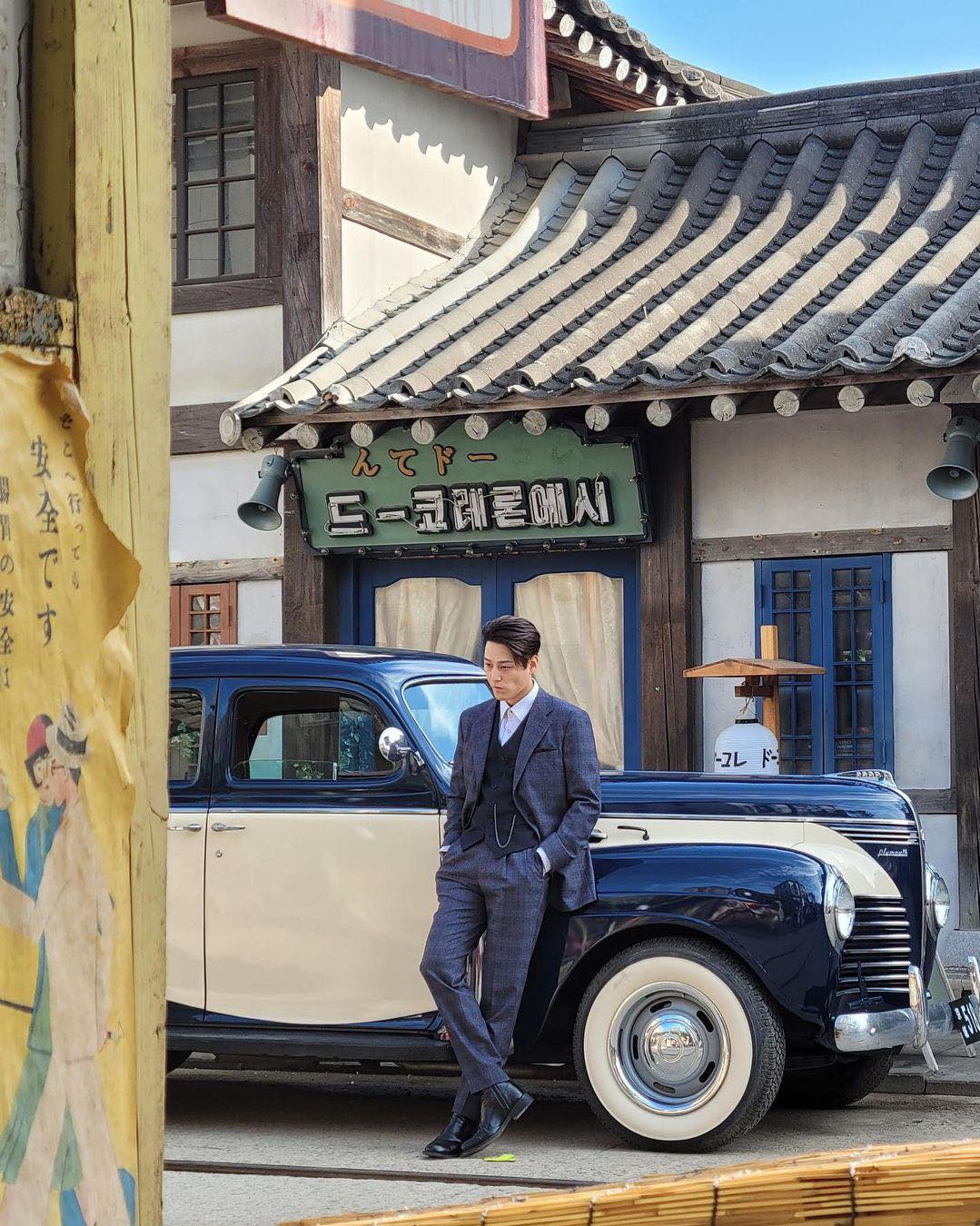 이랑 아니 범이형 정장 폼 미쳤다🦊 이미지7