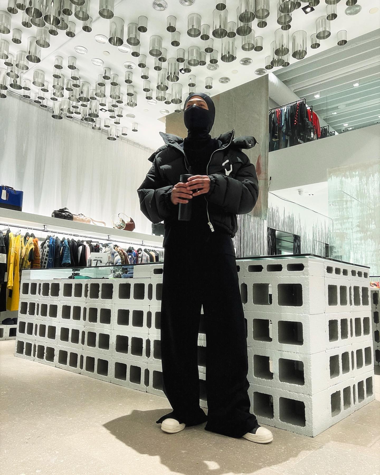 겨울 간지는 엘리엇 에밀🤖 이미지