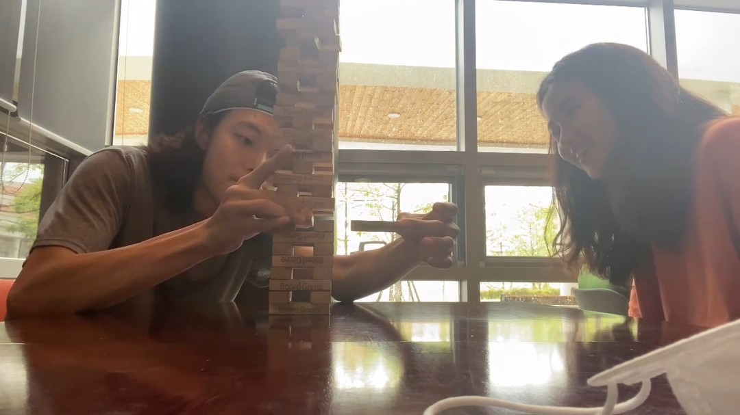 류준열 인성논란😶젠가 반칙 씀🧩🎲 이미지