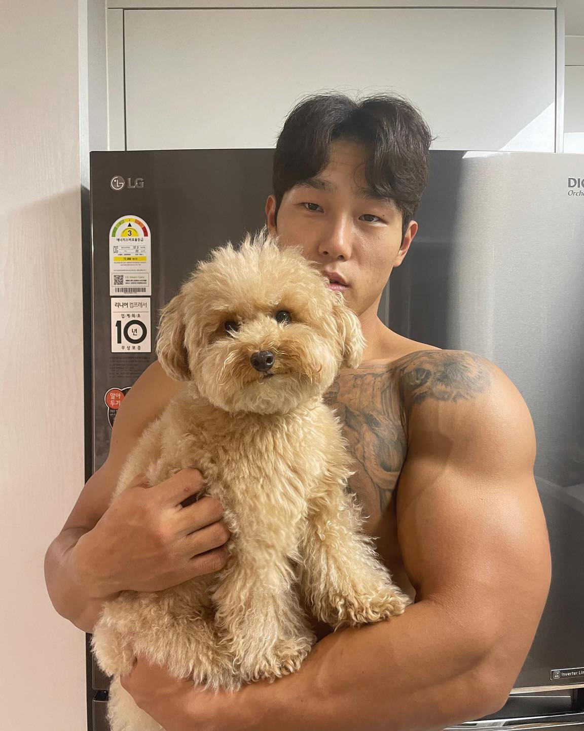두꺼운 옷으로도 가려지지 않는 코리안 아이언맨 윤성빈🛷💪 이미지8