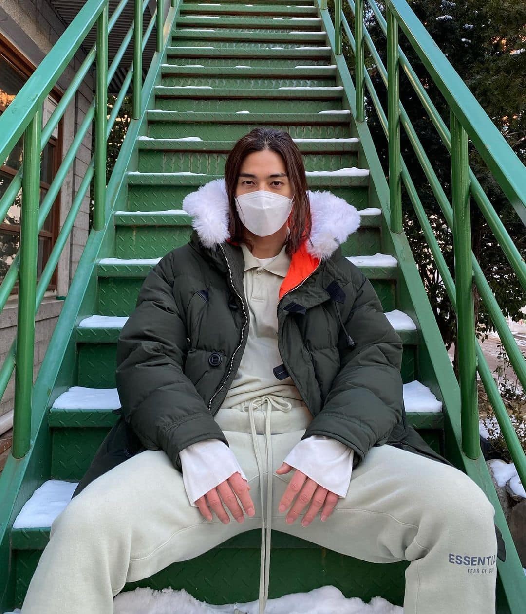 눈 온 뒤엔 퍼로 추위 극복🥶❄️⁠ 이미지