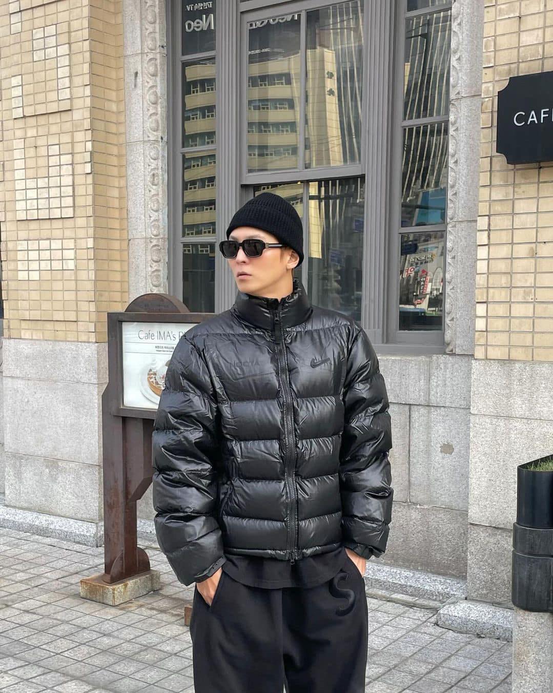무난하게 블랙 숏패딩으로💣 이미지