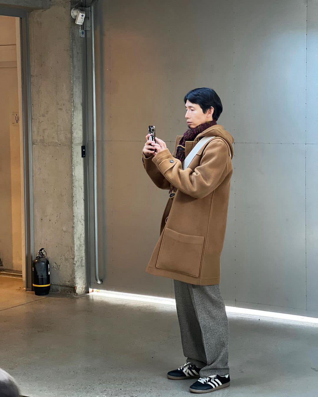 겨울은 와이드슬랙스 국룰🤵🏻👔 이미지