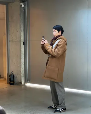 겨울은 와이드슬랙스 국룰🤵🏻👔 이미지