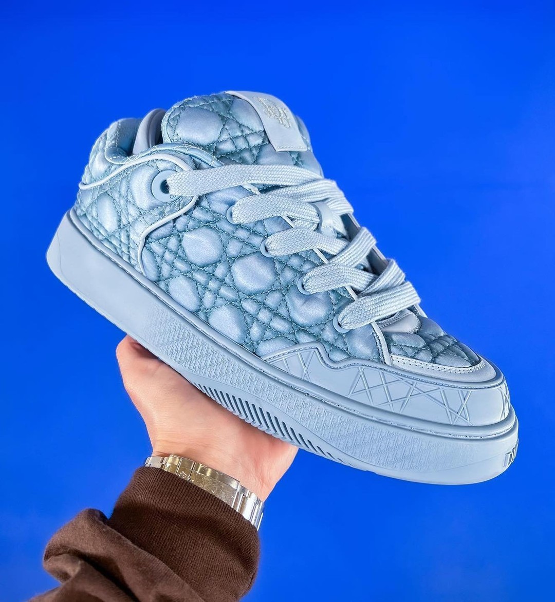 디올 신상 스니커 둘러보기👀 이미지