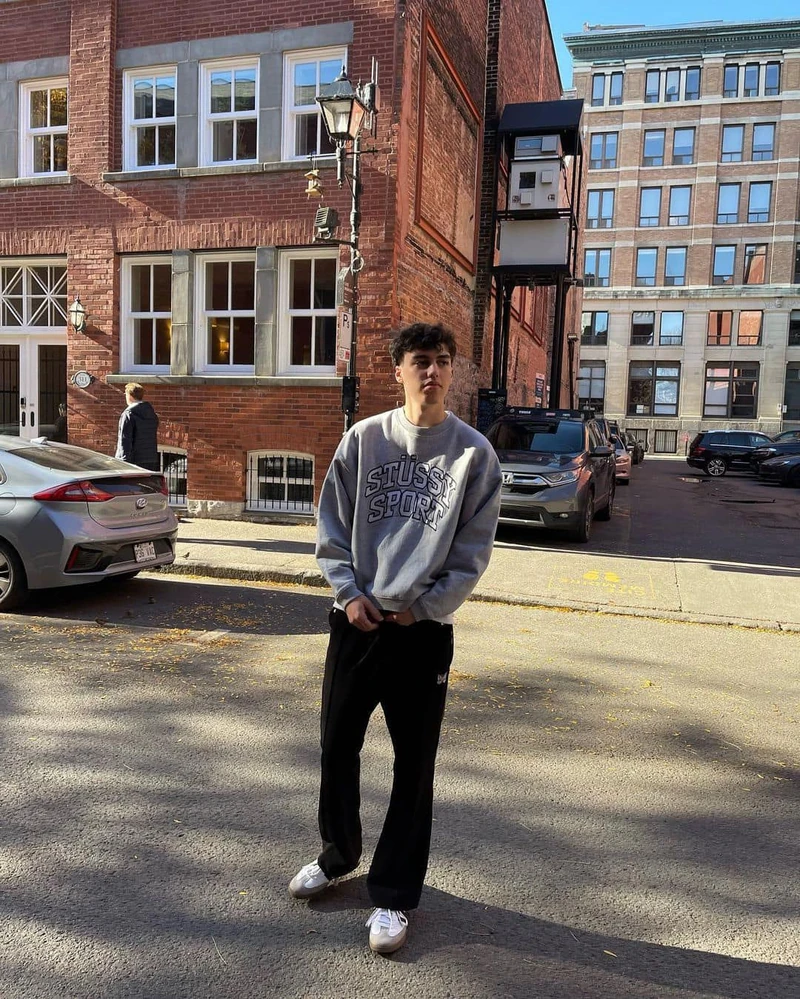 다채로운 스투시 로고 세계🌏 이미지2
