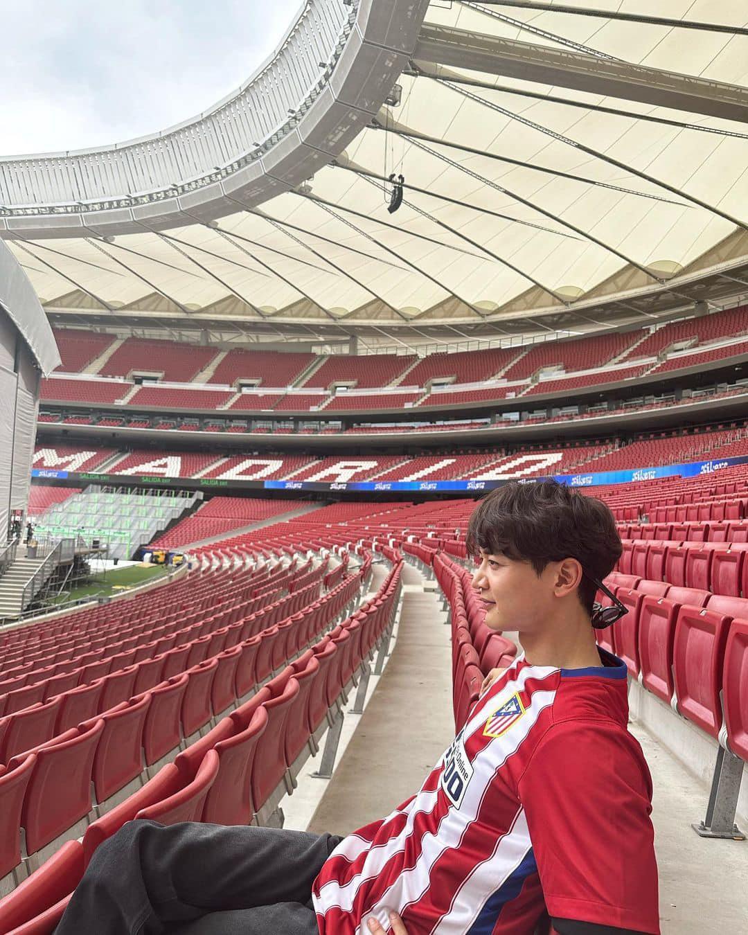 블록코어 툭 걸치면 됩니다⚽️🏉 이미지