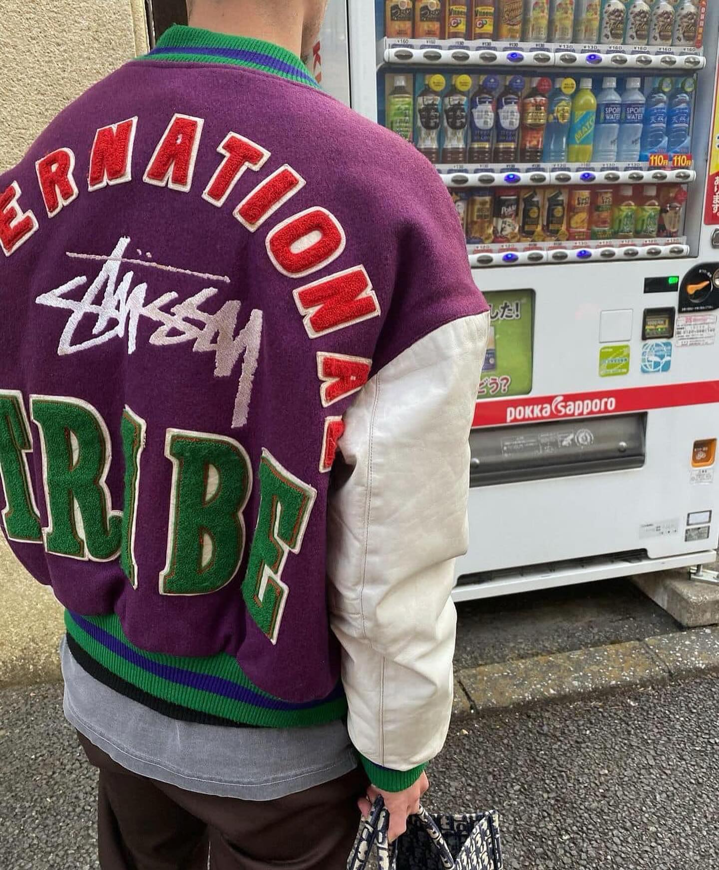 빈티지감성 진한 스투시 바시티⚾️ 이미지