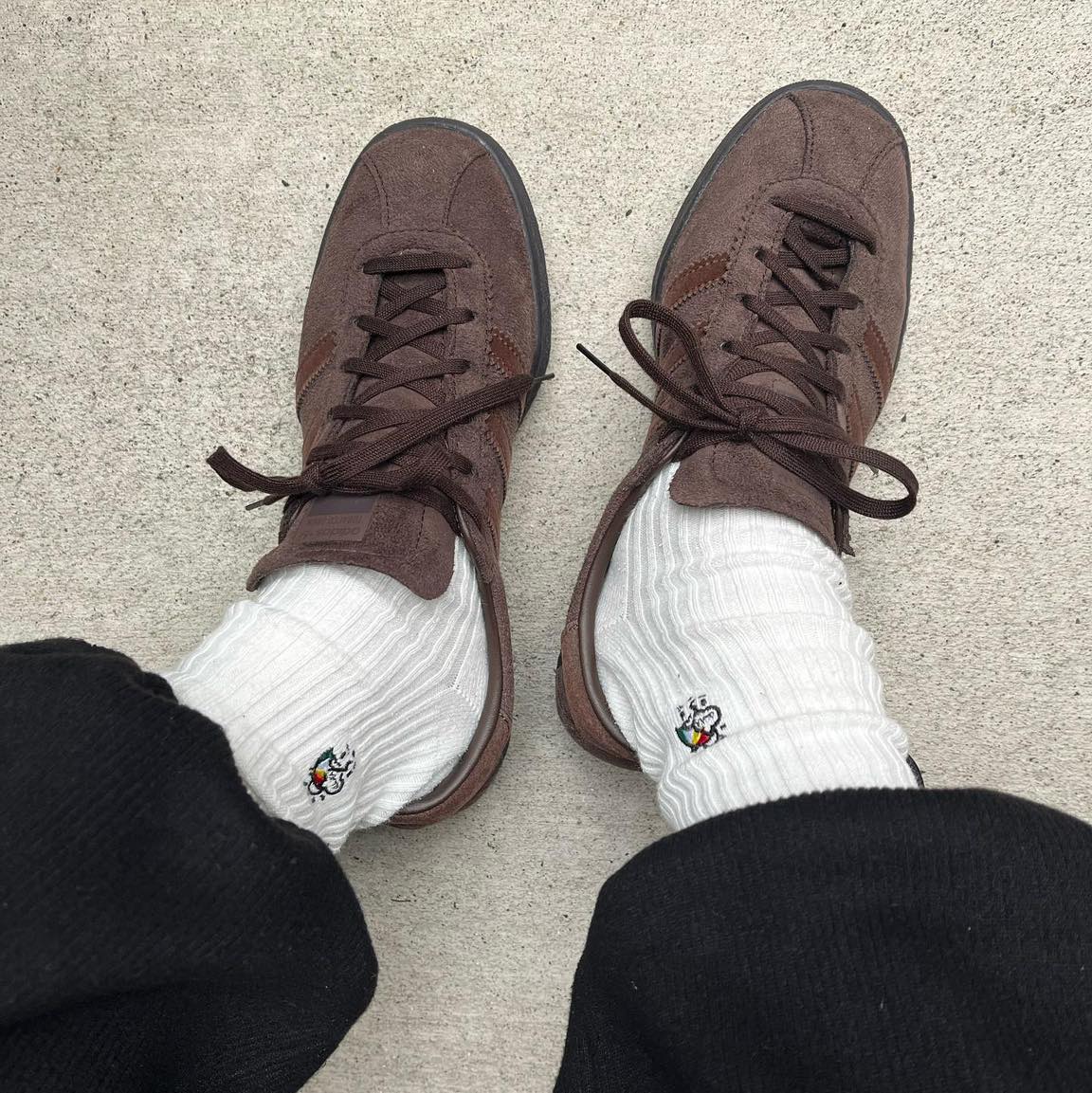 요새 줄곧 보이는 아디다스 토바코🍂 이미지6