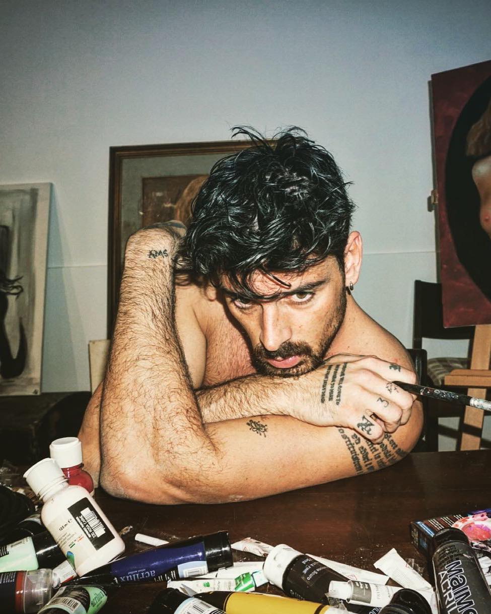 마초향 물씬 미켈레 모로네 데일리💥 이미지6