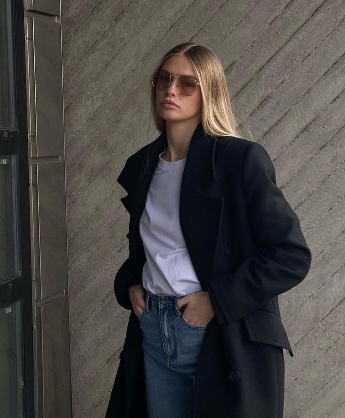 청바지에 무지티 입기🖤👖 이미지7