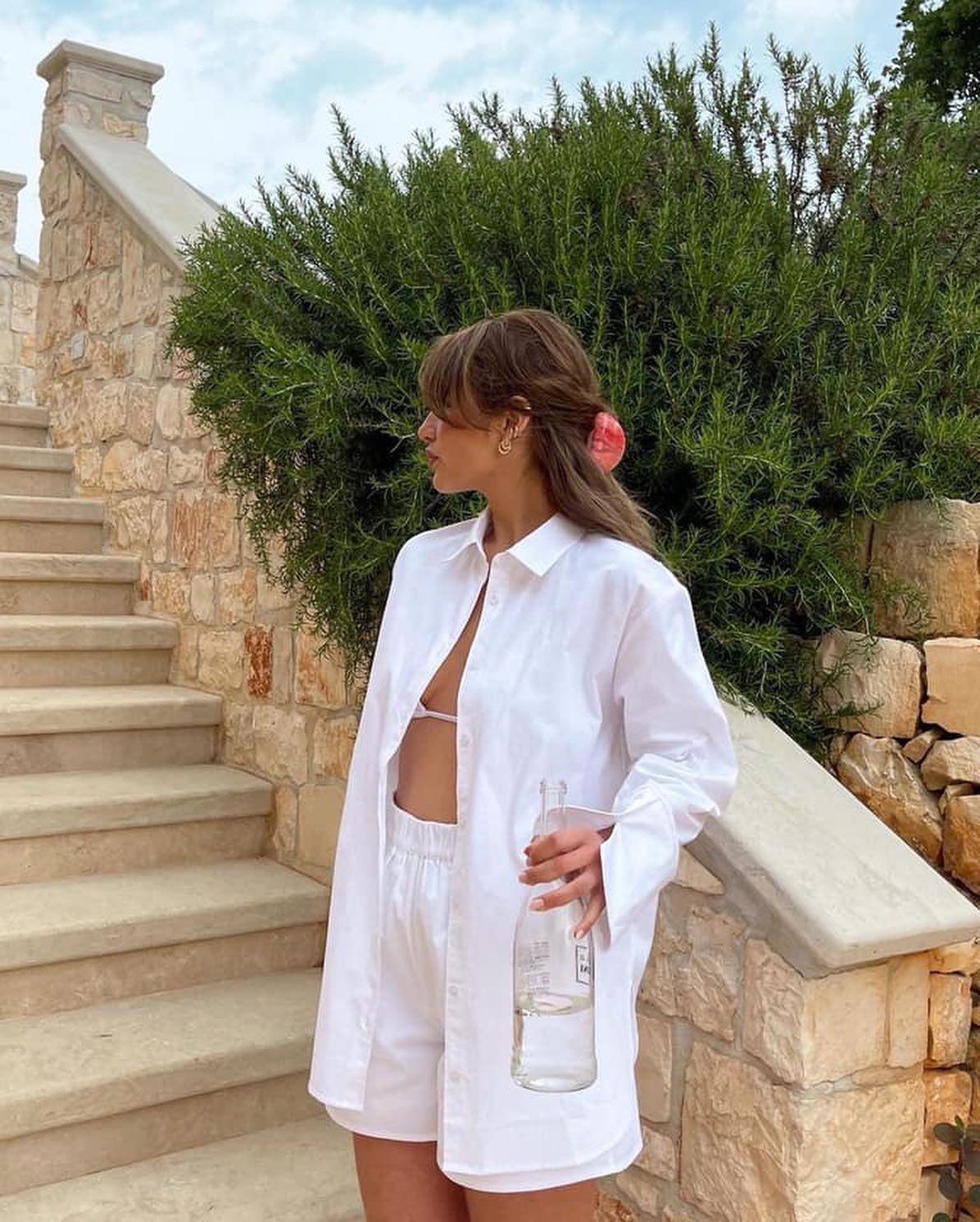 여름엔 흰셔츠 @요렇게🤍🌊 이미지5