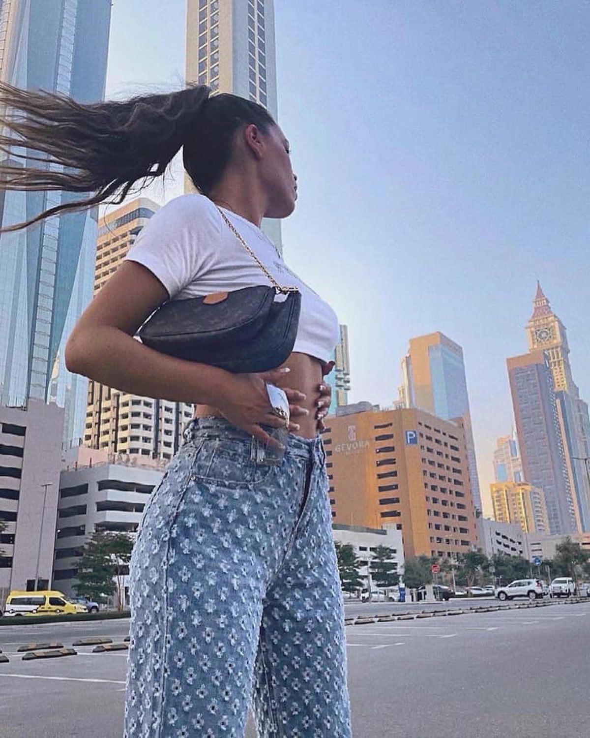 구하기 힘든 루이비통 미니백🤎💛 이미지6