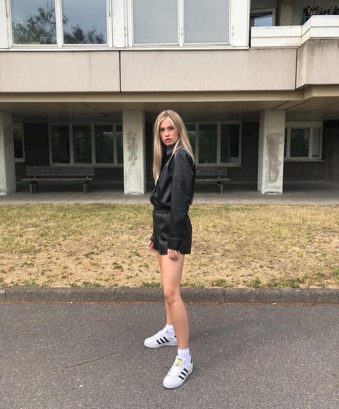 블랙으로 미니멀하게🖤 이미지6