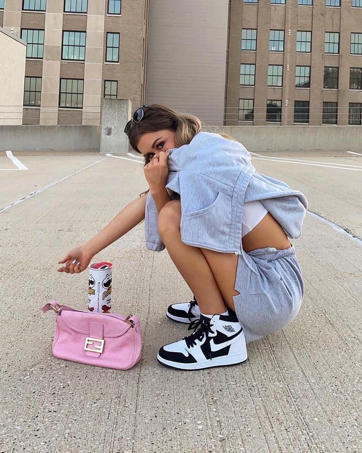 코디 완성은 미니백😎👜 이미지4