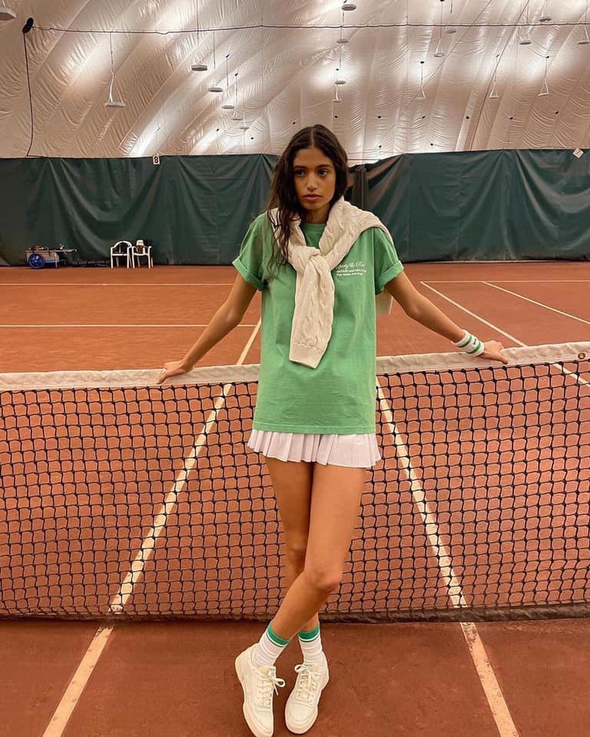 테니스 하고 싶어지는 룩🎾🤍 이미지