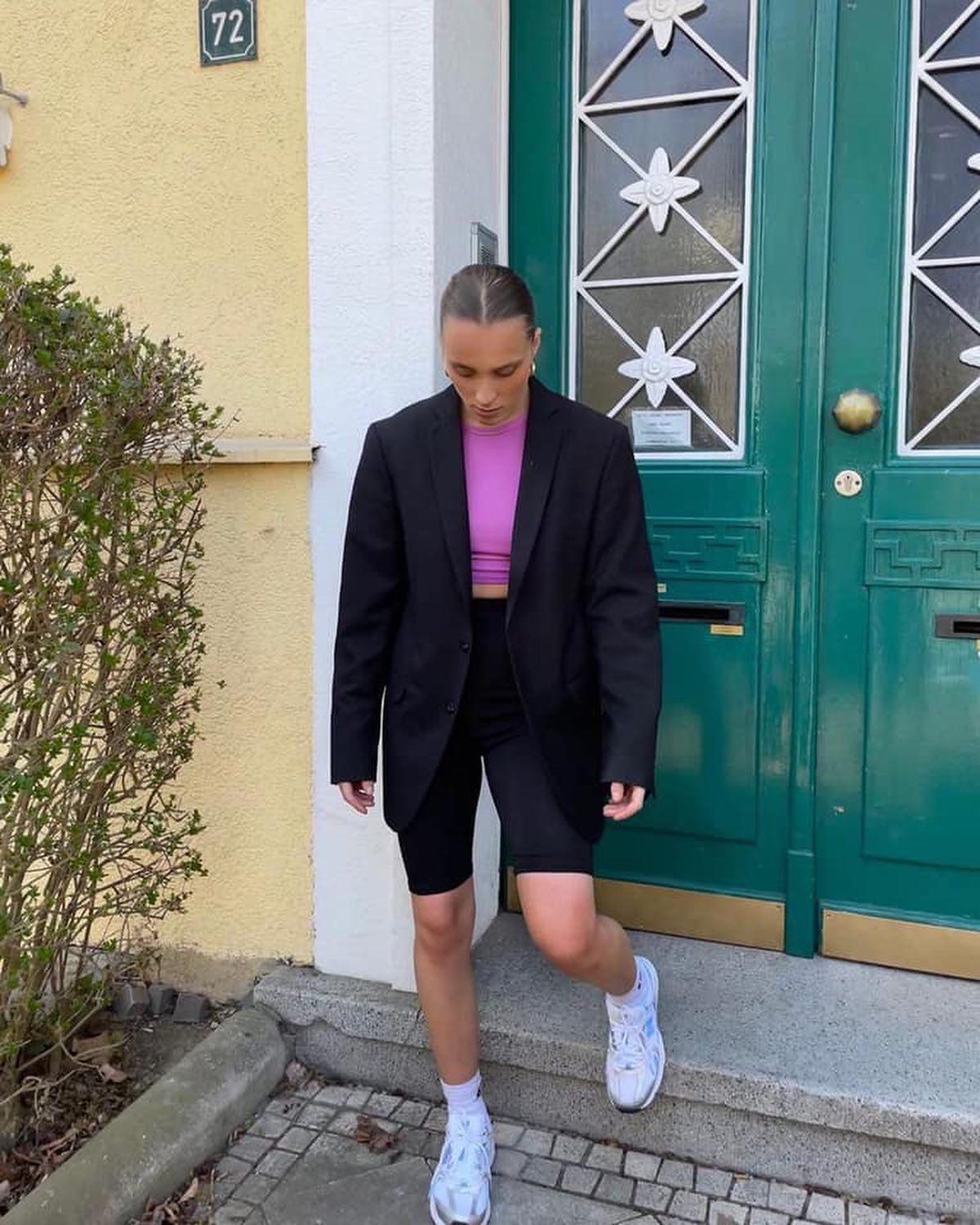 요즘 이거🥺🤍💙뉴발530 이미지2