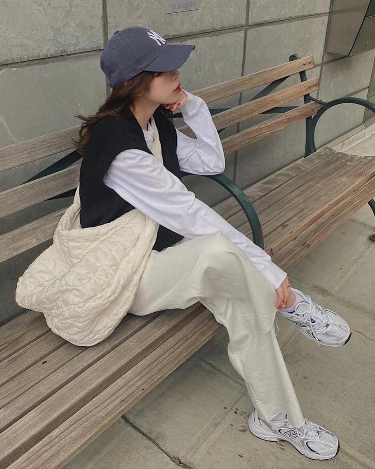 요즘 이거🥺🤍💙뉴발530 이미지6