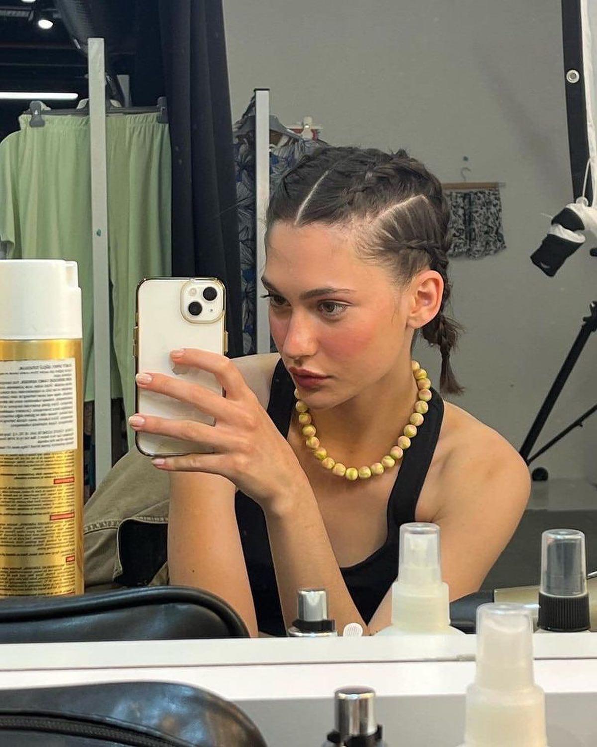 요즘 머리 땋는 게 대세🫰💗 이미지2