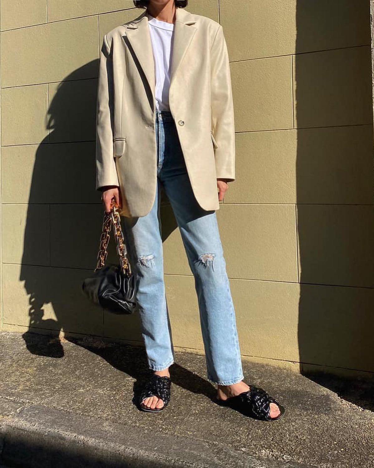 깔끔한 청바지 코디👖 이미지6