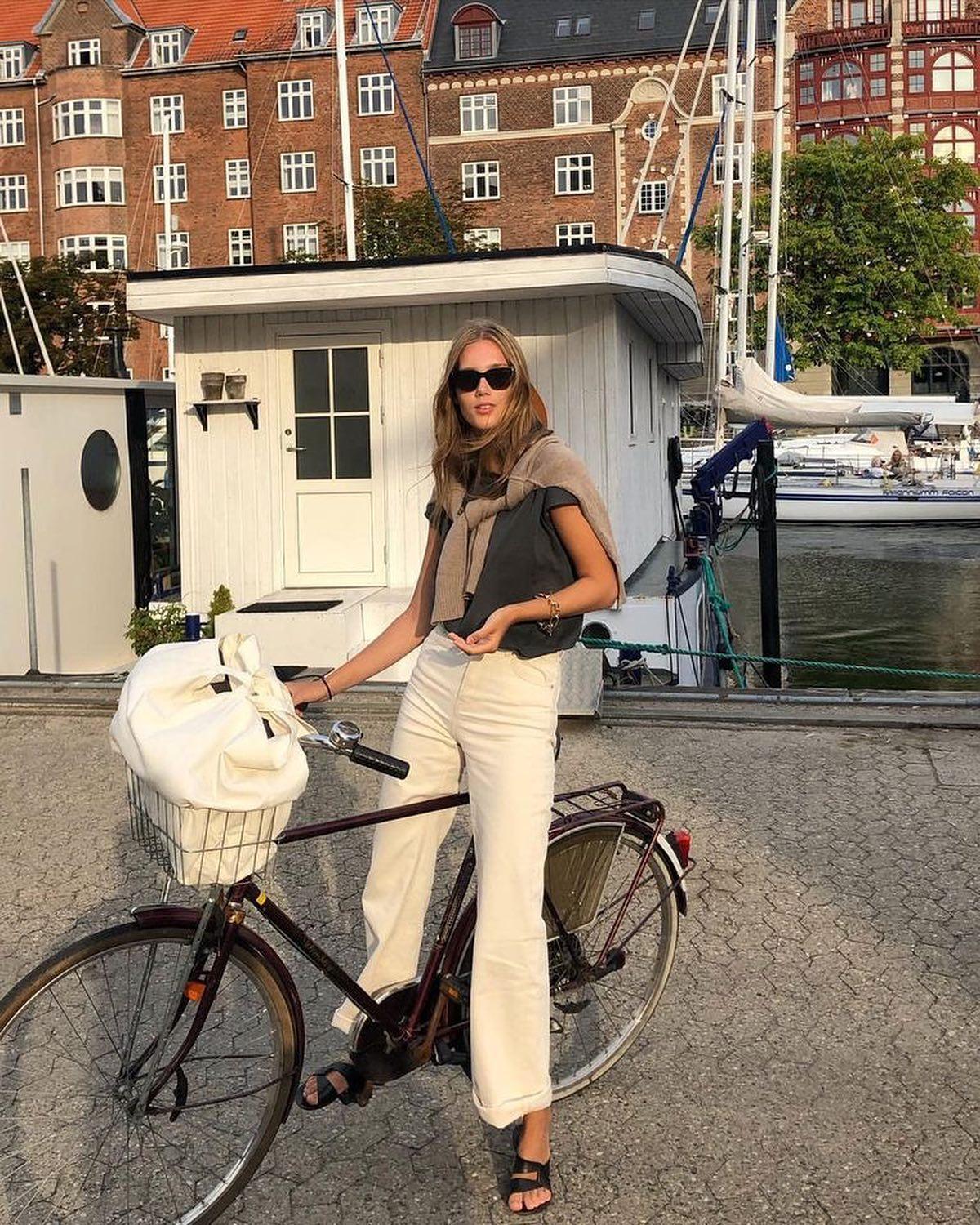 가디건 하나 얹어주는 센스🧶✨ 이미지2