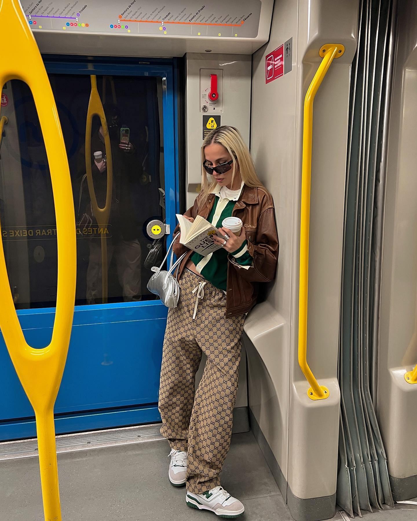 요즘 너무 핫하자나🤍❤️뉴발550 이미지3