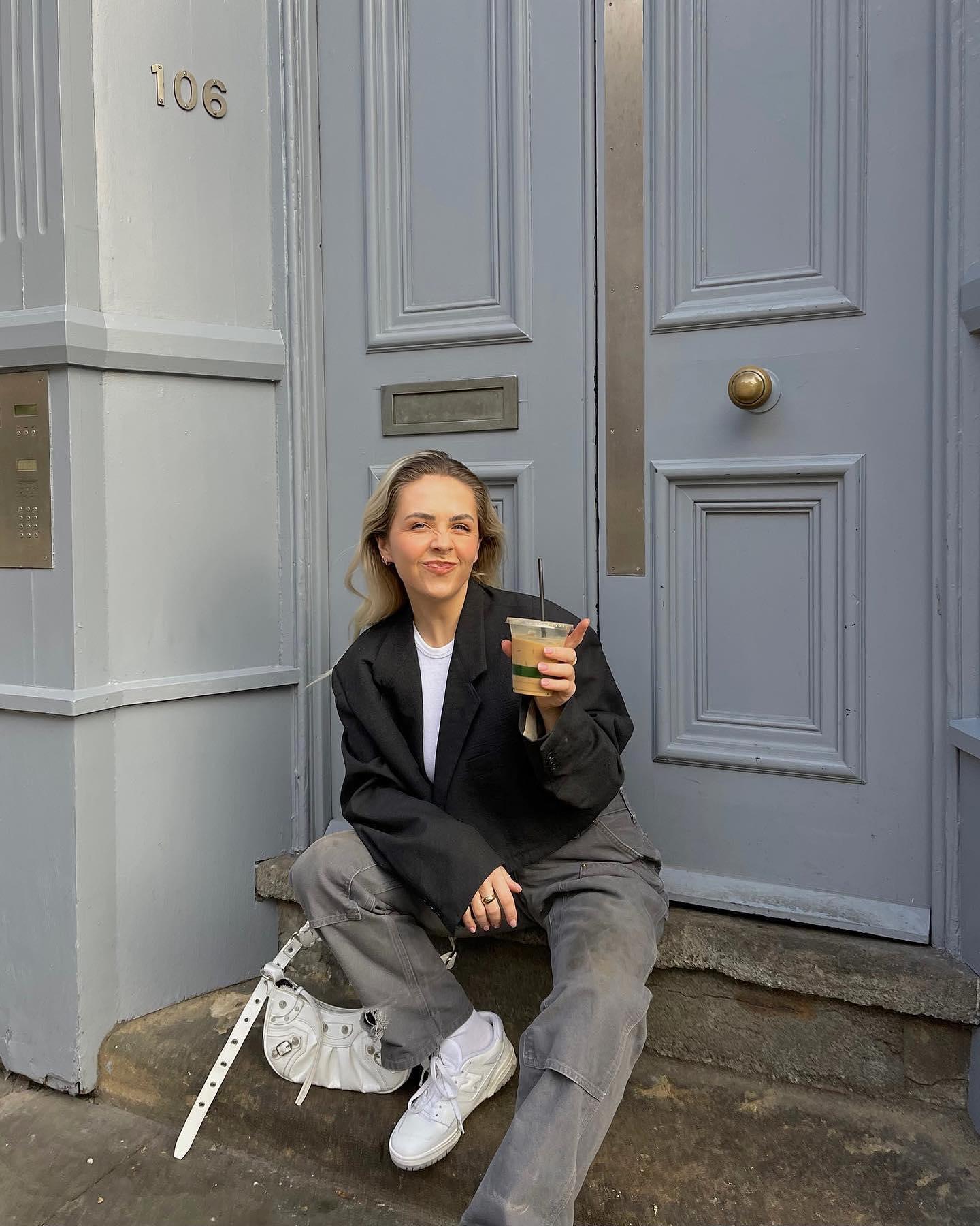 요즘 너무 핫하자나🤍❤️뉴발550 이미지6