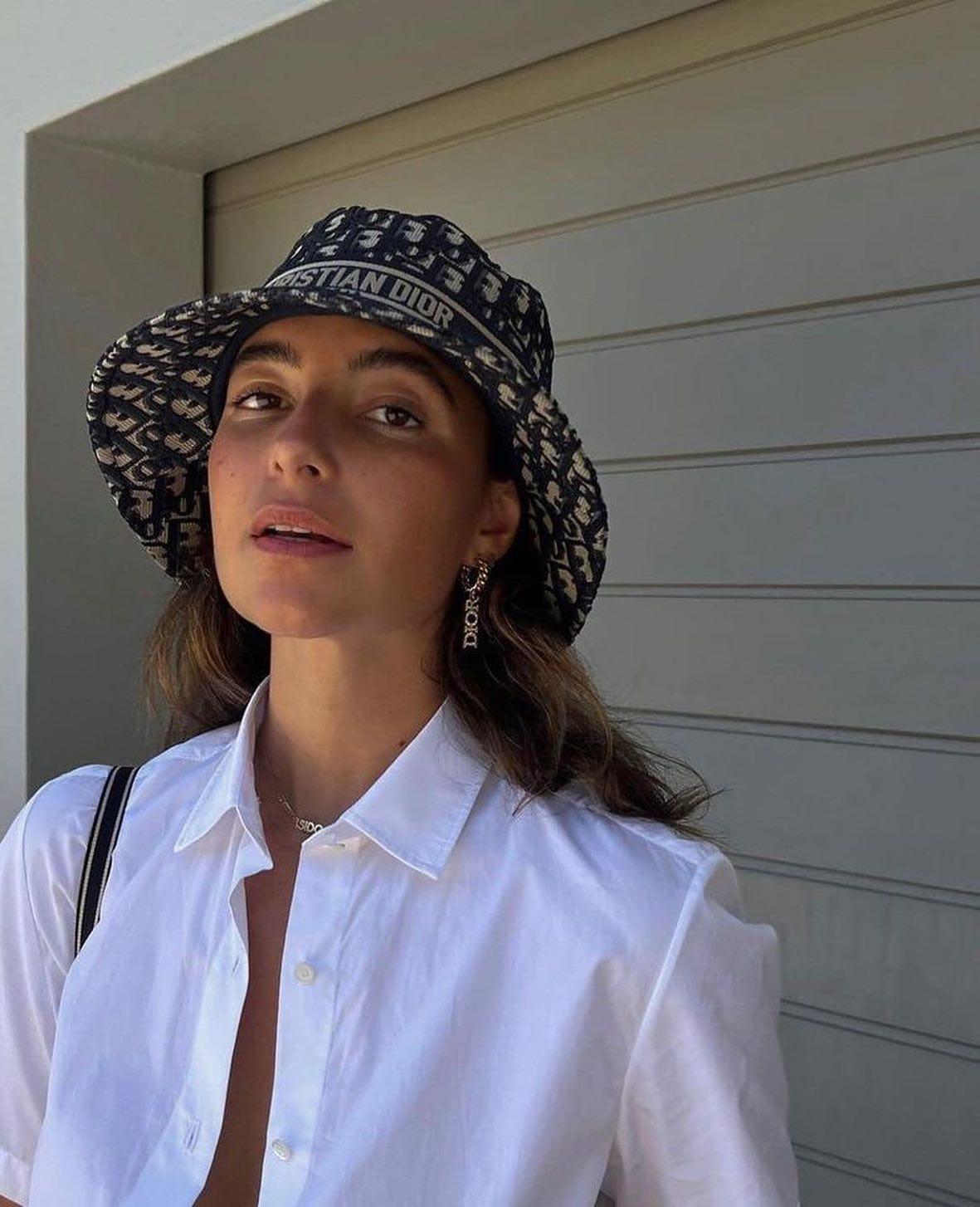 햇빛 피할땐 벙거지지🫠💙 이미지1