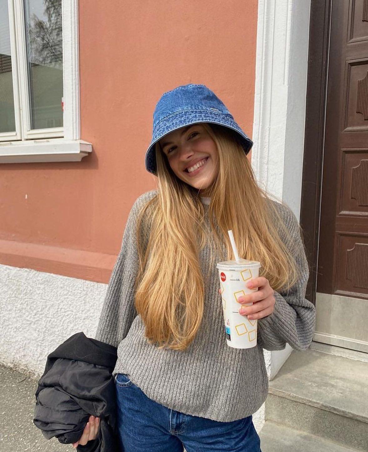 햇빛 피할땐 벙거지지🫠💙 이미지5