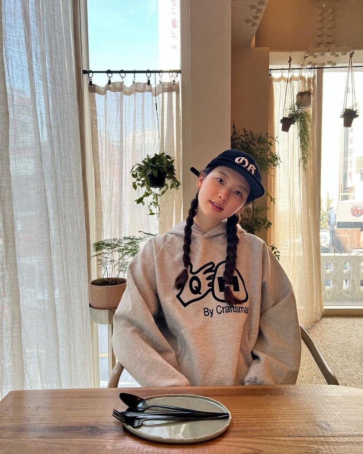 참고에 좋은 김진경🧢@볼캡코디 이미지5