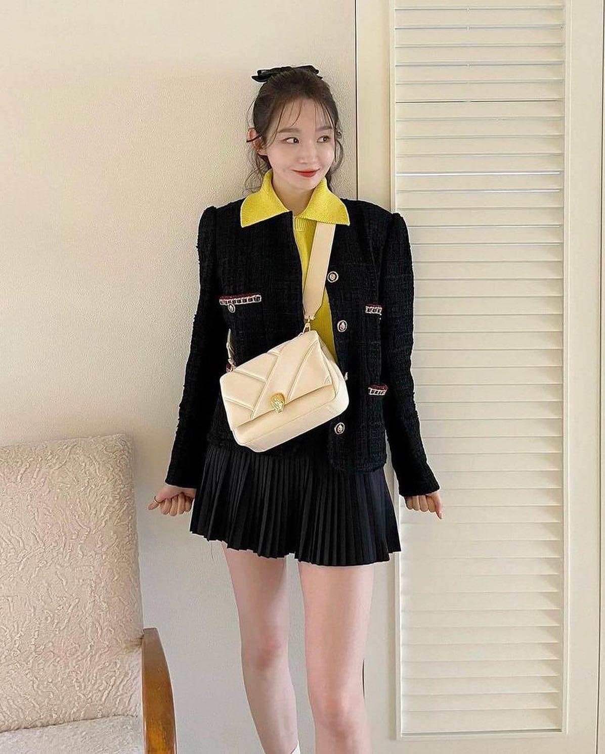 산뜻하게 트위드 어때🖤✨ 이미지"