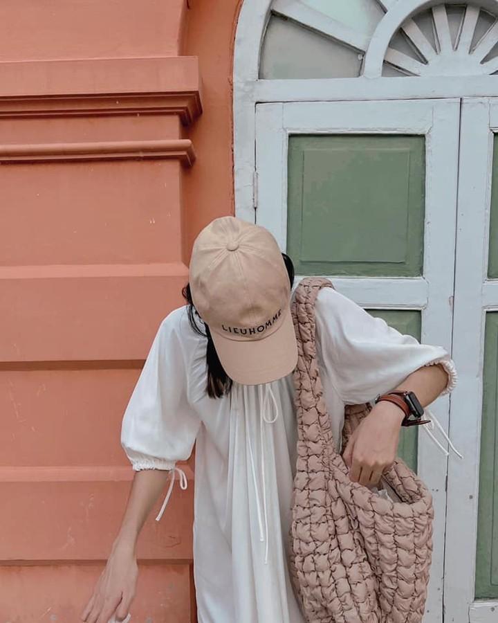 아직도 핫한 코스 퀼팅백😳💚 이미지6