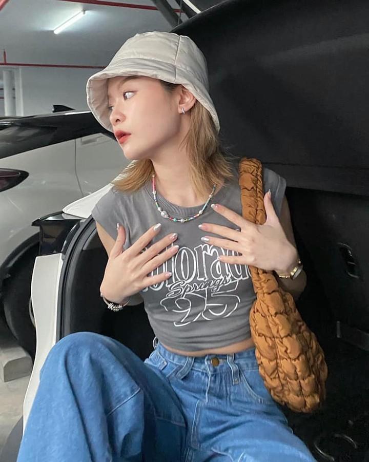 아직도 핫한 코스 퀼팅백😳💚 이미지7