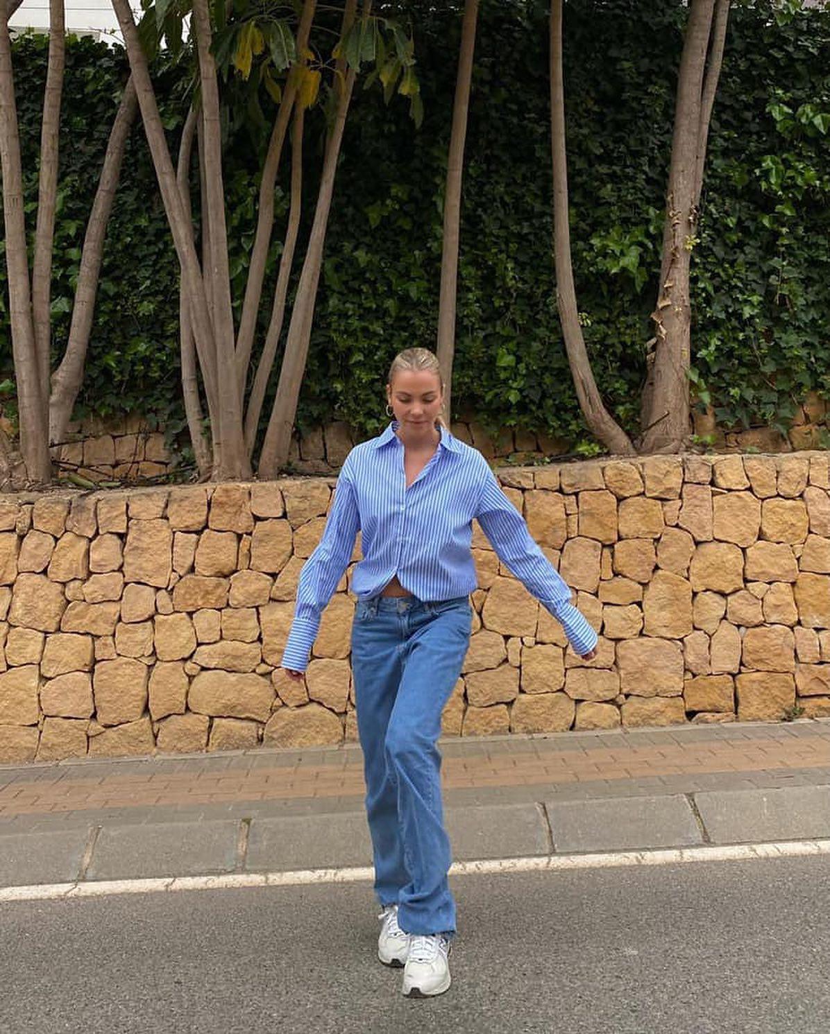 셔츠에 청바지👕👖💙 이미지2