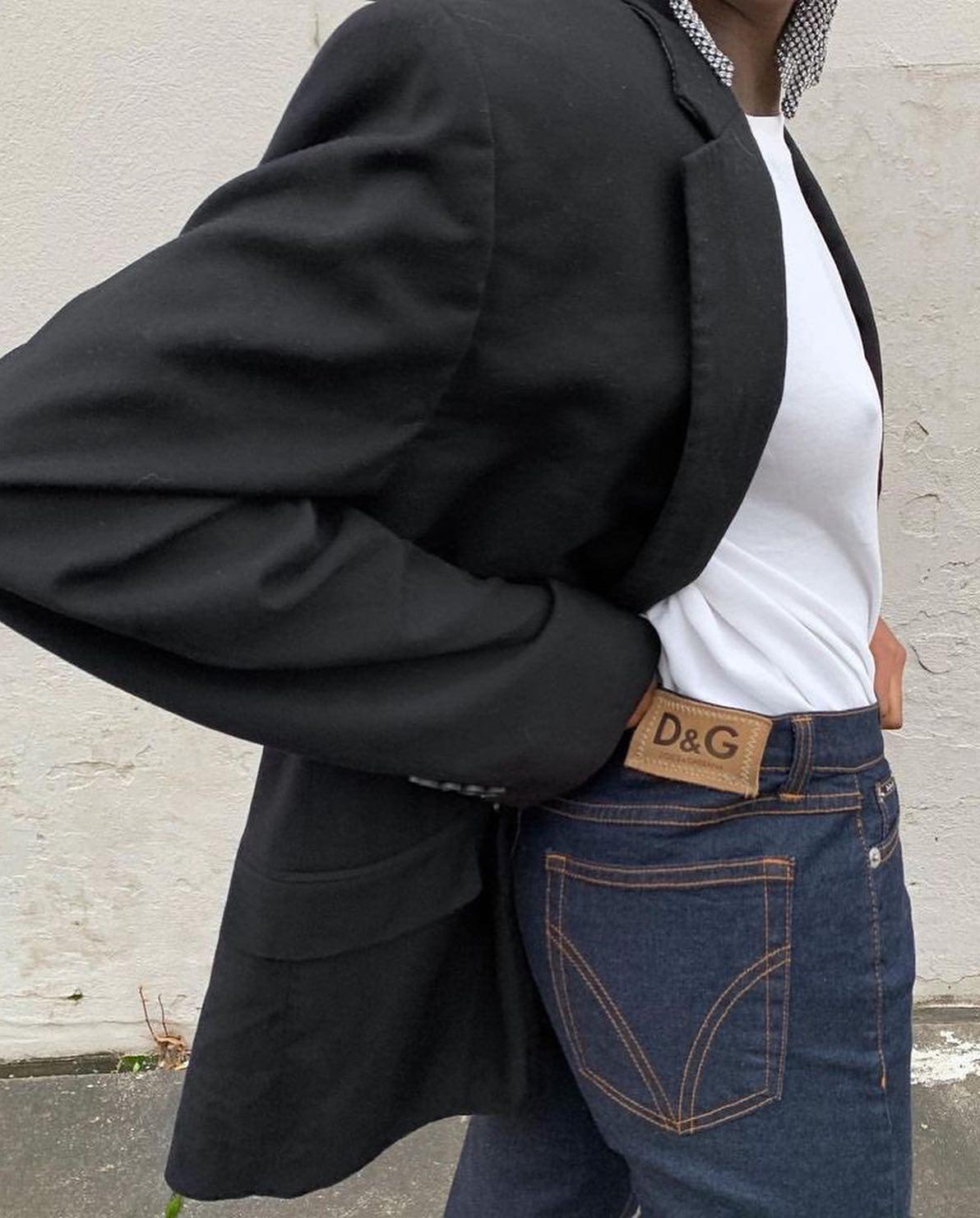 데님팬츠 묘미는 레더 패치지📜💙 이미지3