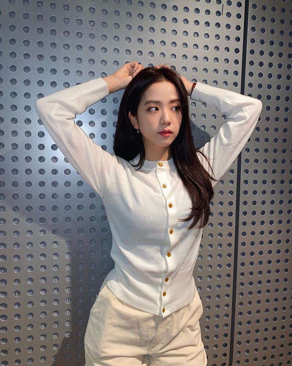 귀여운 우주선 가디건🛸💛 이미지4