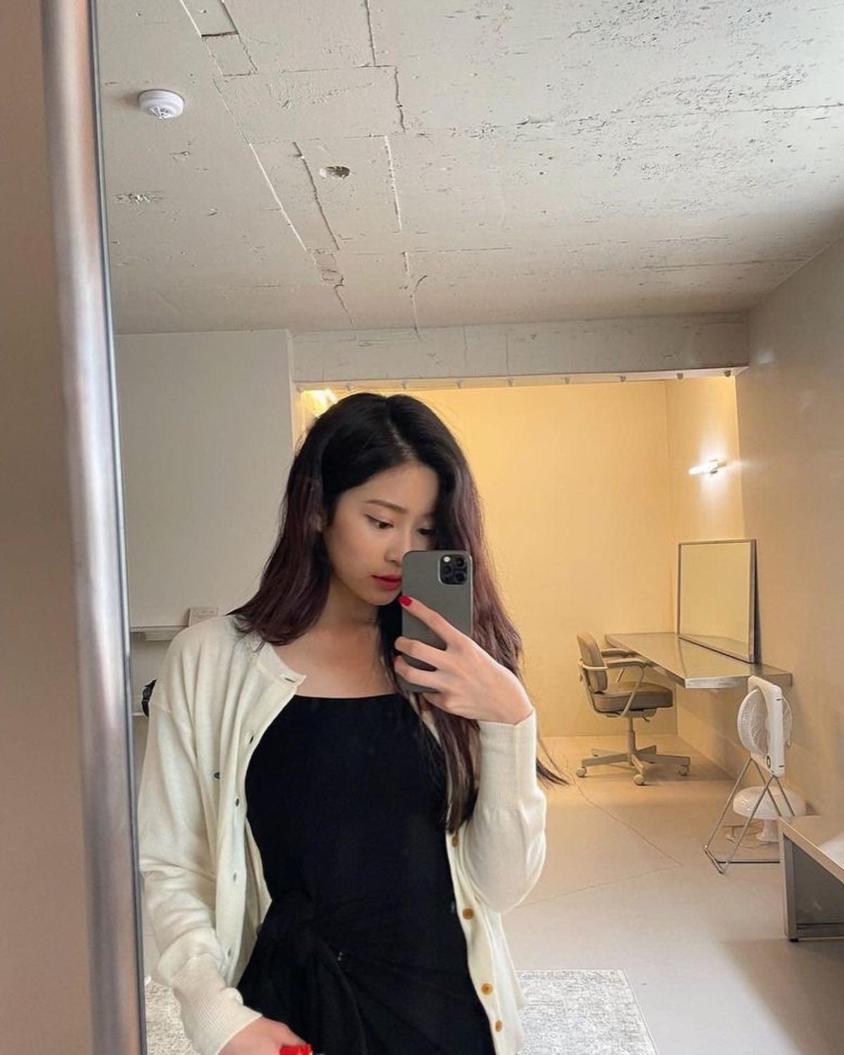 귀여운 우주선 가디건🛸💛 이미지6