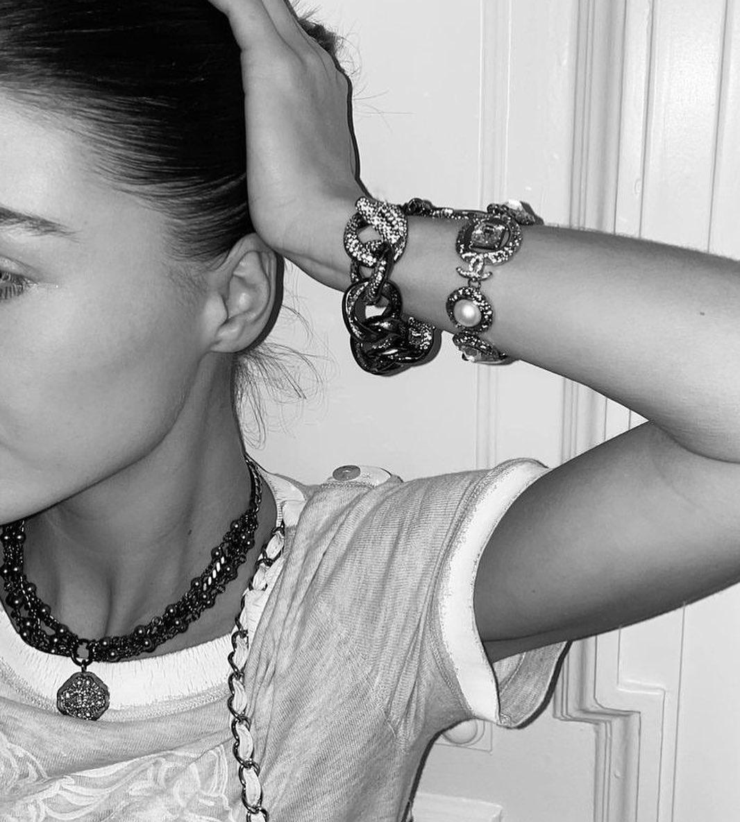 영롱한 샤넬 주얼리✨🖤🤍 이미지7