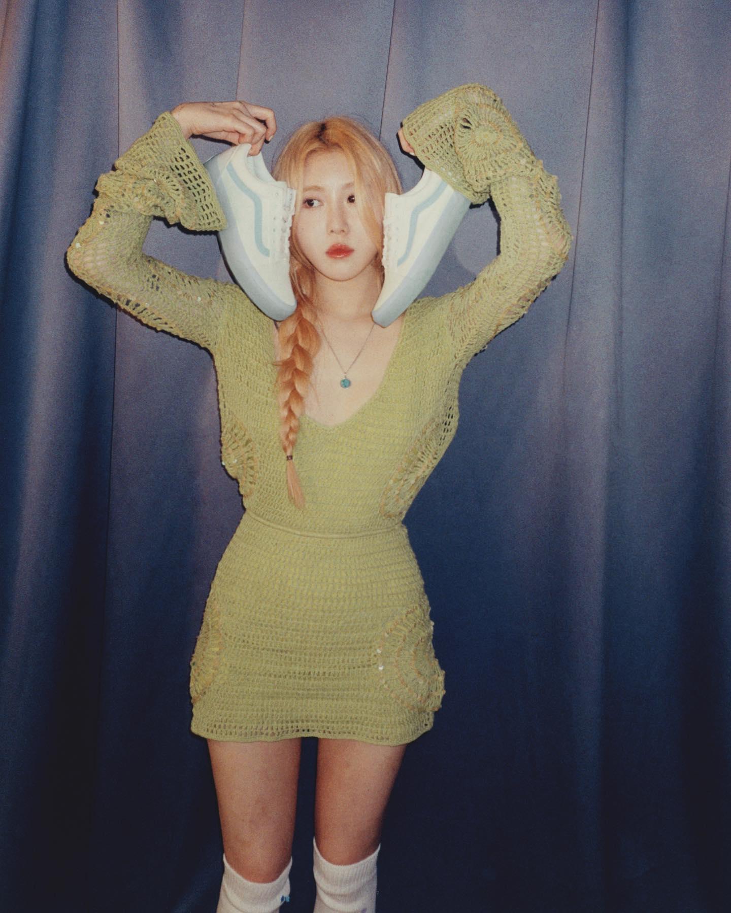 요즘 스타일링 요정🎤💖@백예린
음색처럼 예쁜 반스 올드스쿨🖤🦋데일리 코디 예뻐 #광고 이미지5
