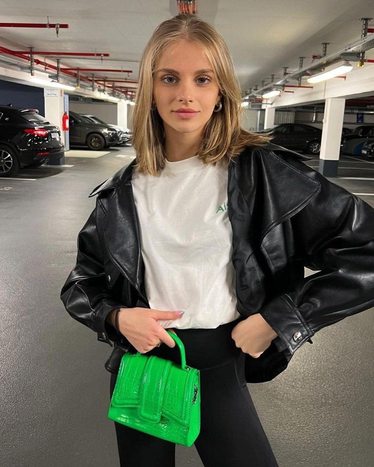 더 더워지기 전에 가죽자켓 입자🖤 이미지2