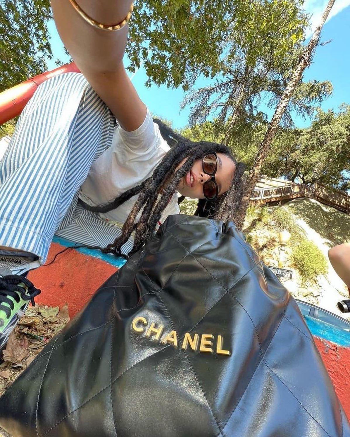 요즘 백은 샤넬22로🖤✨ 이미지7