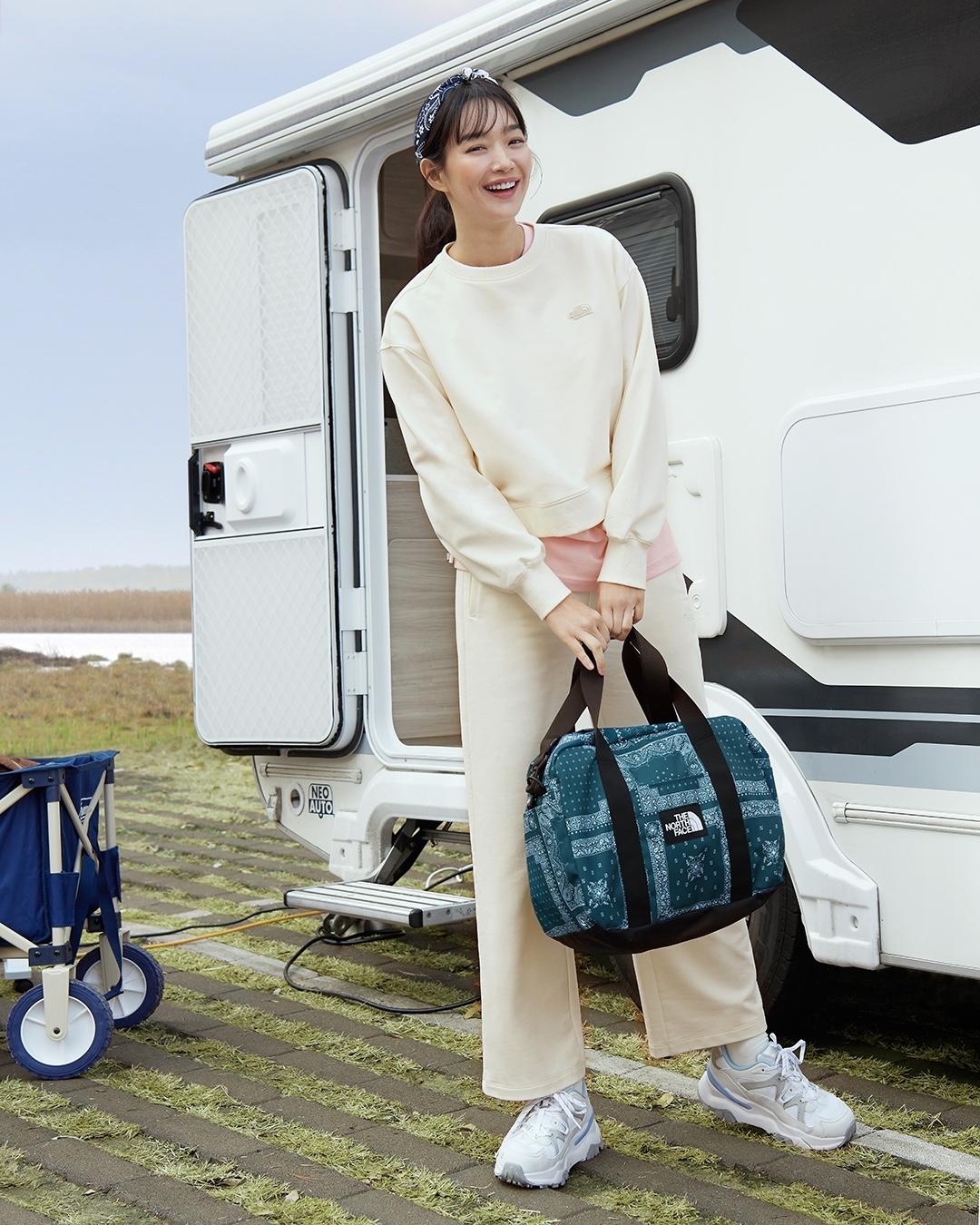 봄나들이 캠핑룩🏕💚@참고하자
민아언니 x 로운처럼 🌱❤️봄커플룩해 #광고 이미지3