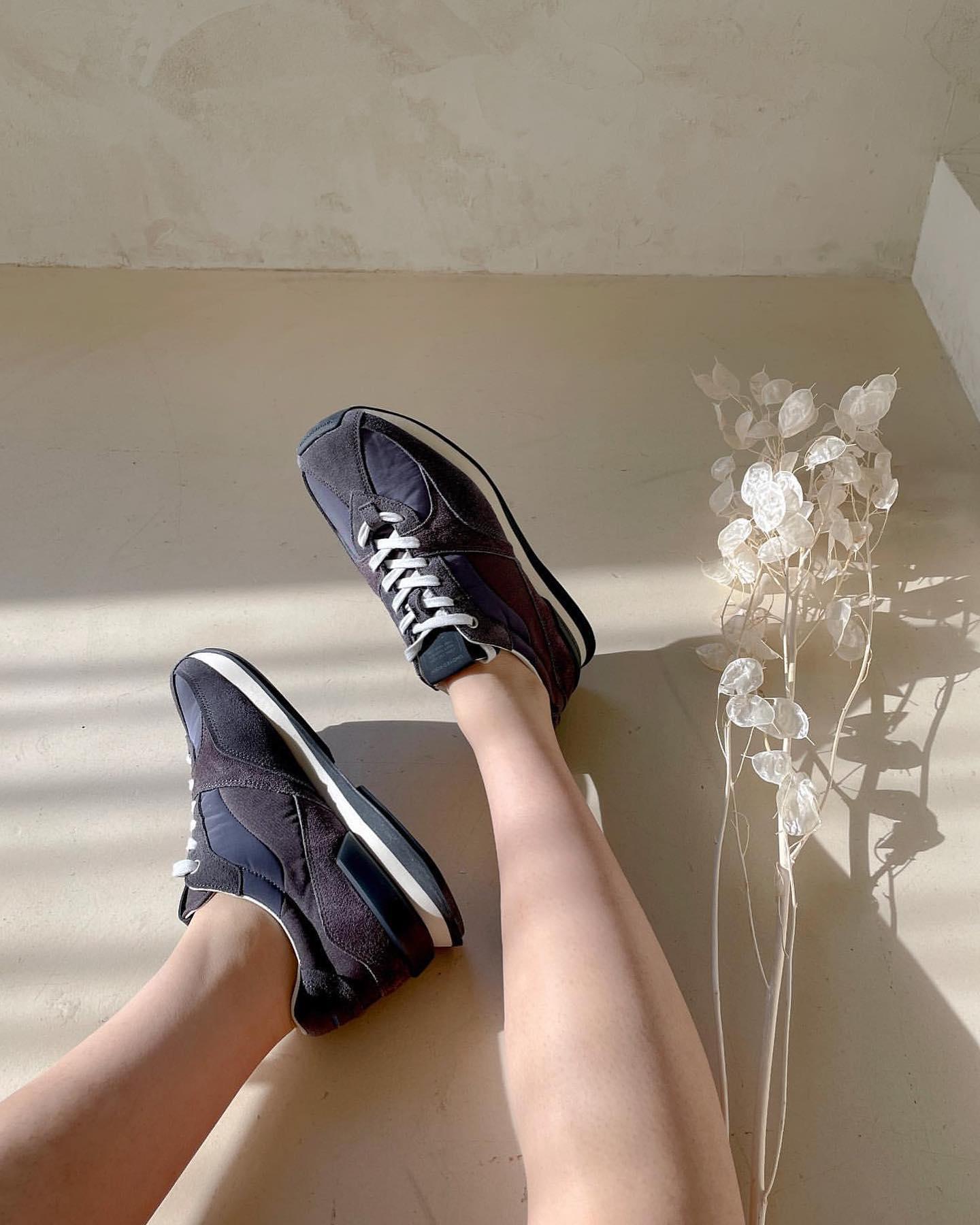 참고하기 좋은👟👗@스니커즈룩
깔끔하고 예쁜 코디템 피스/필드 시리즈😎🤍언다이드룸 #광고 이미지10