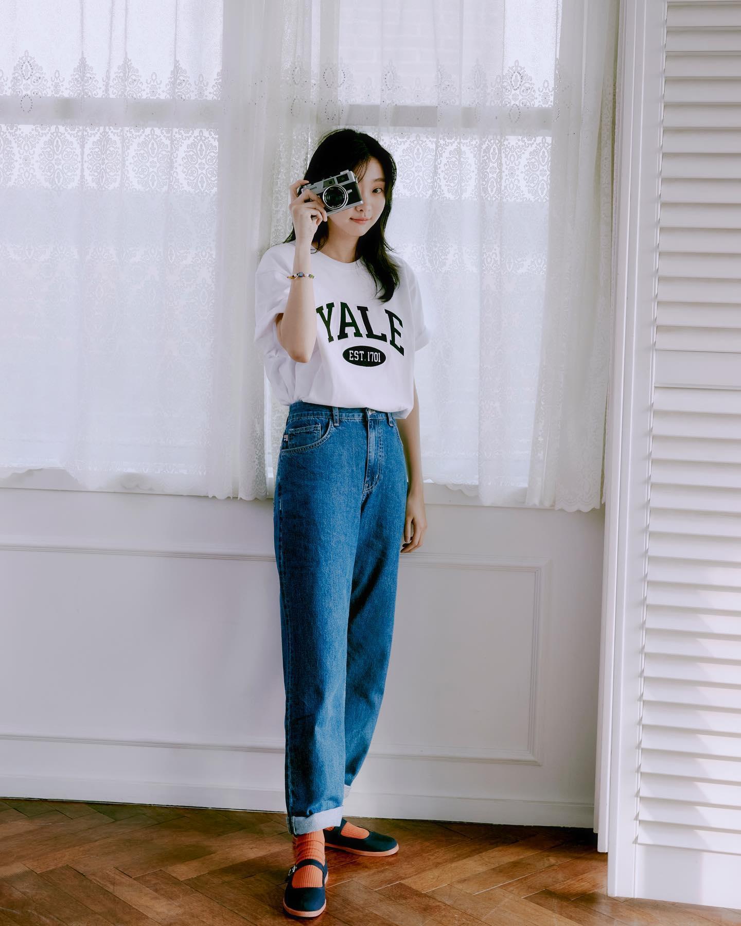 귀엽고 예쁜 언니룩🌸🌼@김다미
예쁘게 10가지 봄코디 법💚🖤무신사 스타일링 #광고 이미지3